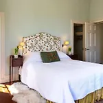 Hébergement de vacances House *