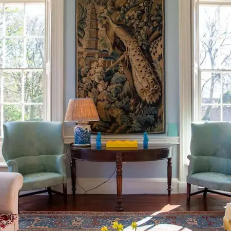 Tatil Evi House Marble Hill